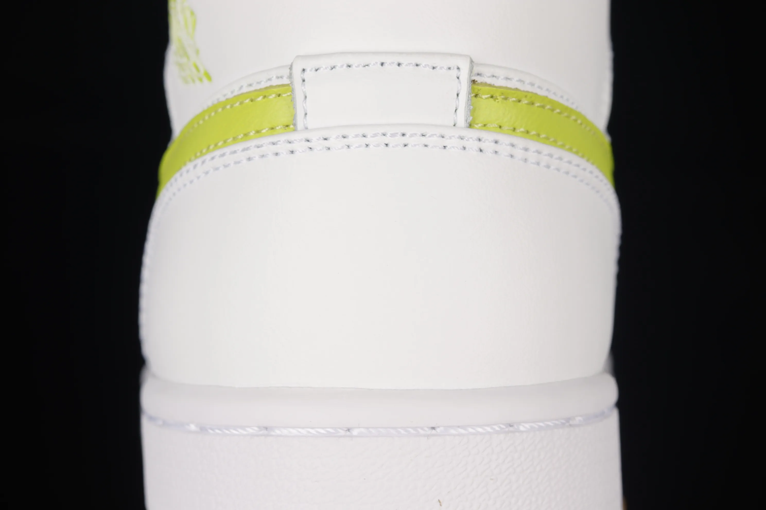 All Categories Air Jordan Jordan Series Basketball Shoes Air Jordan 1 Mid Air Jordan 1 Mid "White Lime" AJ1 Joe 1 Green Lime China Basketball Shoes BQ6472-131